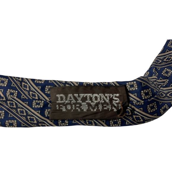 Christian Dior Necktie - Pre-Owned in Great Condition! - Picture 2 of 8